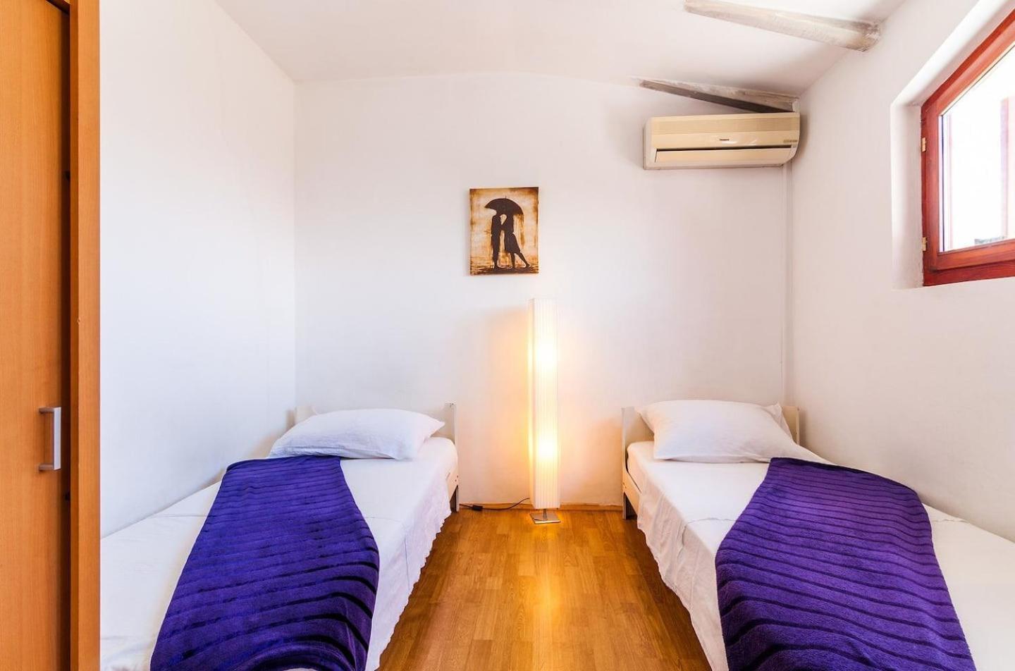 Apartments Brane - Free Parking ザダル エクステリア 写真
